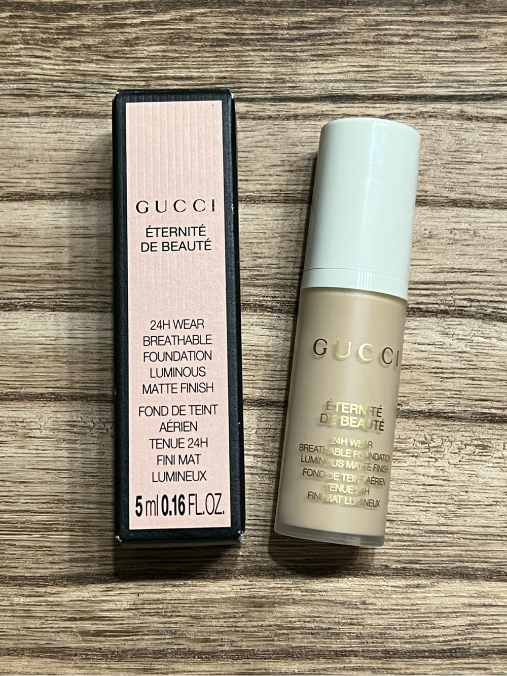 NIB Gucci Éternité de Beauté Foundation-120N Fair 5ml